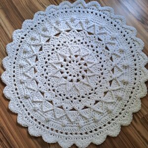 horgolt kerek jázmin szőnyeg minta 5 mm zsinórfonal tanfolyam manukahome