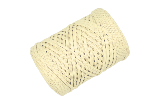 Banán 5 mm-es poliészter zsinórfonal V41