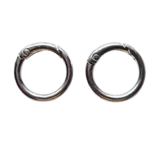 Nyitható rugós fémkarika kicsi